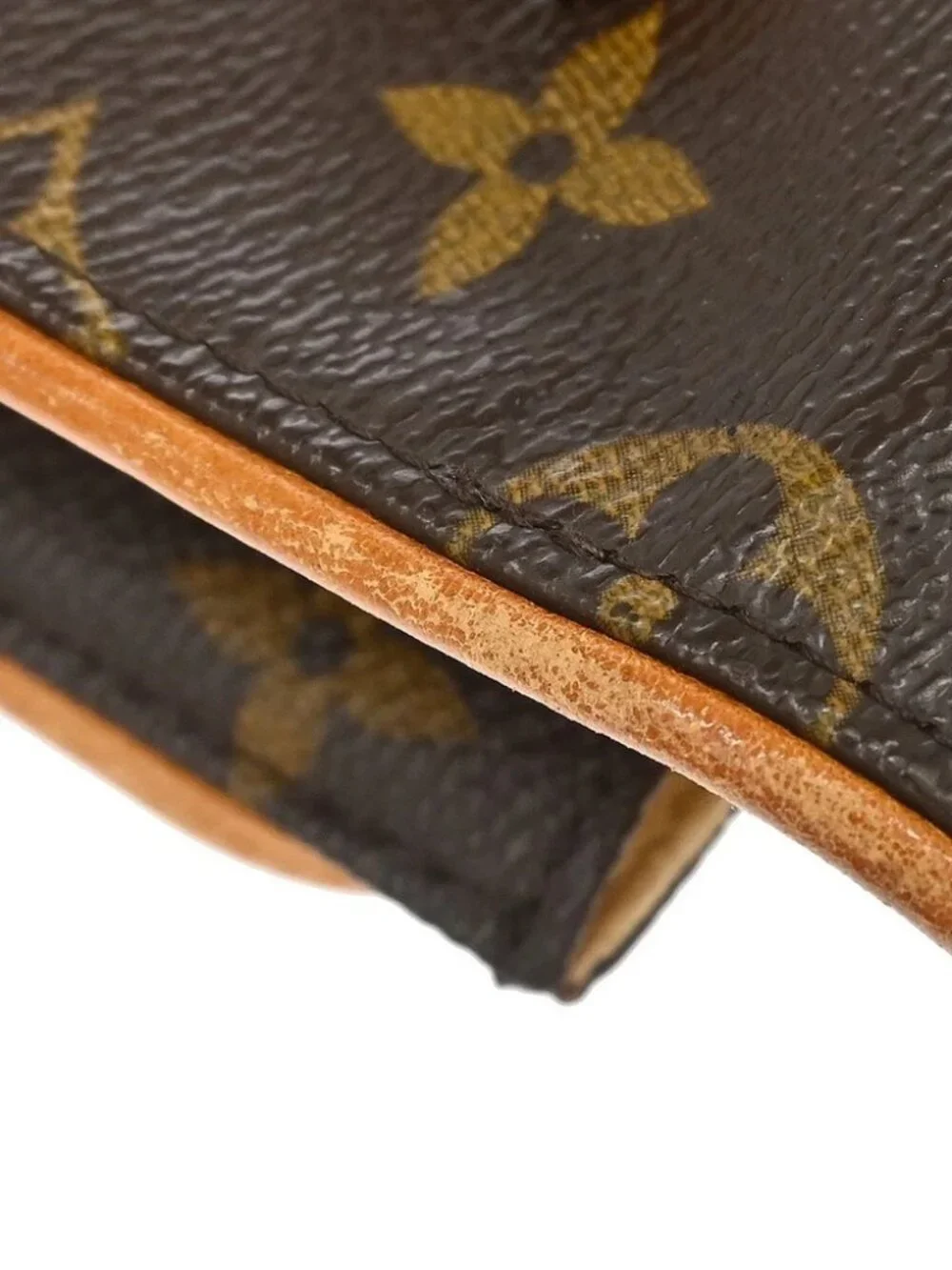 LOUIS VUITTON POCHETTE FLORENTINE BUM BAG